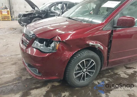 2017 Dodge Grand Caravan Gt z USA, uszkodzony, nr VIN 2C4RDGEG5HR631760